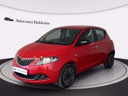 Rosso corallo Usata 2022 Lancia Ypsilon Gold Due volumi | 12.300 € (Buon prezzo)