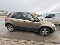 Grigio Usata 2008 Fiat Sedici SUV | 3500 € (Buon prezzo)