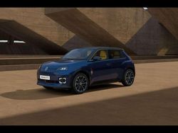 Blu/azzurro Usata 2024 Renault R5 Iconic Due volumi | 27.900 € (Super prezzo)