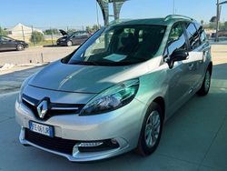 Argento Usata 2016 Renault Scénic III Bose Edition Monovolume | 9800 € (Buon prezzo)