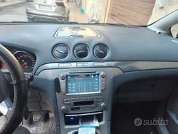 Nero Usata 2008 Ford S-MAX S Monovolume | 1700 € (Ottimo prezzo)