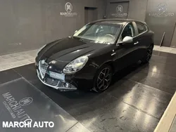 Nero Usata 2021 Alfa Romeo Giulietta Ti Due volumi | 16.900 € (Buon prezzo)