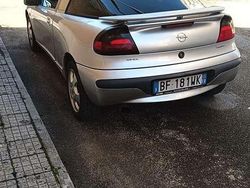 Grigio Usata 1999 Opel Tigra Coupé | 6000 €