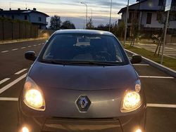 Grigio Usata 2009 Renault Twingo Due volumi | 3700 € (Molto cara)