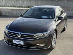 Nero Usata 2021 VW Passat Executive Tre volumi | 21.200 € (Buon prezzo)