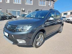 Grigio Usata 2020 Dacia Sandero Stepway Tre volumi | 11.500 € (Buon prezzo)