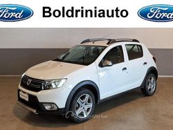 Bianco Usata 2017 Dacia Sandero Stepway Due volumi | 9800 € (Cara)