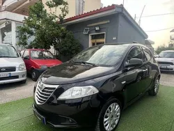 Nero Usata 2015 Lancia Ypsilon S Due volumi | 7499 € (Buon prezzo)