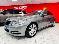 Gray Usata 2011 Mercedes E300 Tre volumi | 10.990 €