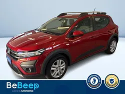 Rosso metallizzato Usata 2022 Dacia Sandero Comfort Due volumi | 13.500 € (Buon prezzo)