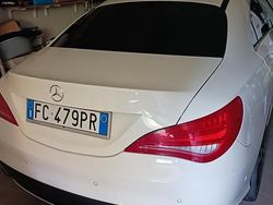 Bianco Usata 2016 Mercedes CLA200 Business Tre volumi | 18.000 € (Cara)