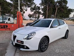 Bianco Usata 2018 Alfa Romeo Giulietta Tre volumi | 11.980 € (Ottimo prezzo)