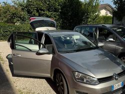 Grigio Usata 2015 VW Golf VII Due volumi | 11.000 € (Buon prezzo)