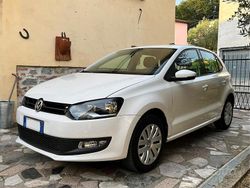 Bianco Usata 2011 VW Polo Comfortline Due volumi | 6990 € (Buon prezzo)