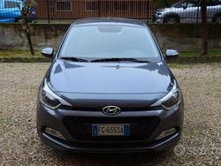 Grigio Usata 2017 Hyundai i20 Classic Due volumi | 8300 € (Buon prezzo)