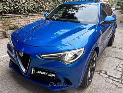Blu/azzurro Usata 2019 Alfa Romeo Stelvio Quadrifoglio SUV | 41.900 € (Molto cara)