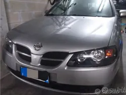 Usata 2005 Nissan Almera Tre volumi | 2000 €