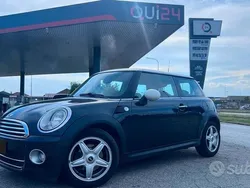 Nero Usata 2008 Mini Cooper D Clubman Station wagon | 2490 € (Buon prezzo)