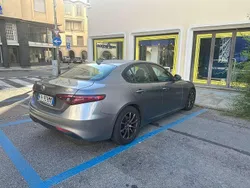 Usata 2017 Alfa Romeo Giulia Business Tre volumi | 13.000 € (Ottimo prezzo)