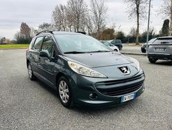 Nero Usata 2009 Peugeot 207 Station wagon | 1800 € (Buon prezzo)