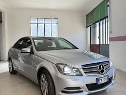 Argento Usata 2012 Mercedes C200 Avantgarde Tre volumi | 9500 € (Buon prezzo)