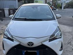Bianco Usata 2020 Toyota Yaris Business Edition Tre volumi | 10.000 € (Super prezzo)