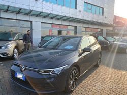 Urano grey Usata 2022 VW Golf VIII Life Tre volumi | 17.990 € (Buon prezzo)