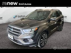 Grigio scuro Usata 2017 Ford Kuga S SUV | 14.500 € (Cara)