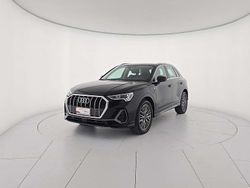 Nero mythos metallizzato Usata 2021 Audi Q3 Ambiente SUV | 31.900 € (Buon prezzo)