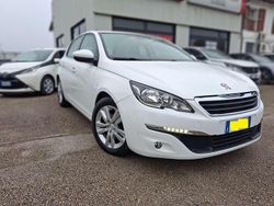 Bianco Usata 2017 Peugeot 308 Allure Tre volumi | 10.800 € (Buon prezzo)