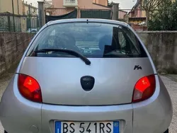 Usata 2001 Ford Ka Collection Due volumi | 750 € (Super prezzo)