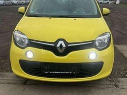 Giallo Usata 2015 Renault Twingo Intens Due volumi | 5300 € (Ottimo prezzo)