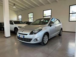 Grigio Usata 2011 Renault Scénic III Luxe Monovolume | 5400 € (Buon prezzo)