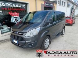 Giallo Usata 2018 Ford Tourneo Trend Monovolume | 37.500 € (Molto cara)