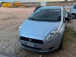 Usata 2006 Fiat Grande Punto Due volumi | 1600 €