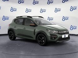 Verde Nuova 2025 Dacia Sandero Extreme Due volumi | 18.900 € (Cara)