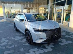 Grigio cristallo Usata 2023 DS Automobiles DS7 Crossback Performance Line Plus SUV | 31.950 € (Molto cara)