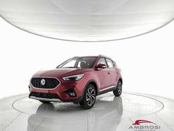 Diamond red Nuova 2025 MG ZS Luxury Tre volumi | 13.600 € (Super prezzo)