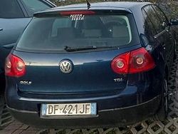 Usata 2007 VW Golf Tre volumi | 1850 € (Buon prezzo)