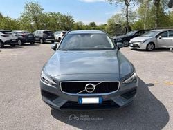 Grigio Usata 2021 Volvo V60 Business Edition Station wagon | 20.900 € (Buon prezzo)