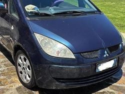 Blu Usata 2007 Mitsubishi Colt Due volumi | 2000 €