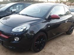 Nero Usata 2013 Opel Adam Due volumi | 5800 € (Buon prezzo)