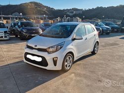 Bianco Usata 2020 Kia Picanto City Due volumi | 8900 € (Ottimo prezzo)