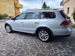 Grigio Usata 2014 VW Passat Alltrack Station wagon | 10.500 € (Cara)