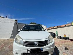 Bianco Usata 2009 Dacia Sandero Due volumi | 1500 € (Super prezzo)