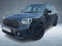 Nero / metallizzato Usata 2023 Mini Cooper D Countryman Classic SUV | 31.900 € (Buon prezzo)