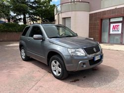 Grigio Usata 2009 Suzuki Grand Vitara SUV | 6999 € (Buon prezzo)