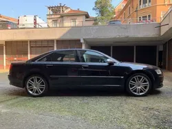 Usata 2006 Audi S8 Tre volumi | 35.000 €