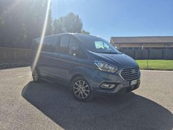 Blu/azzurro Usata 2021 Ford Tourneo Custom Furgone | 35.500 €