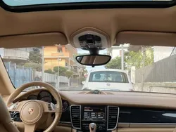 Usata 2012 Porsche Panamera Tre volumi | 27.000 € (Buon prezzo)